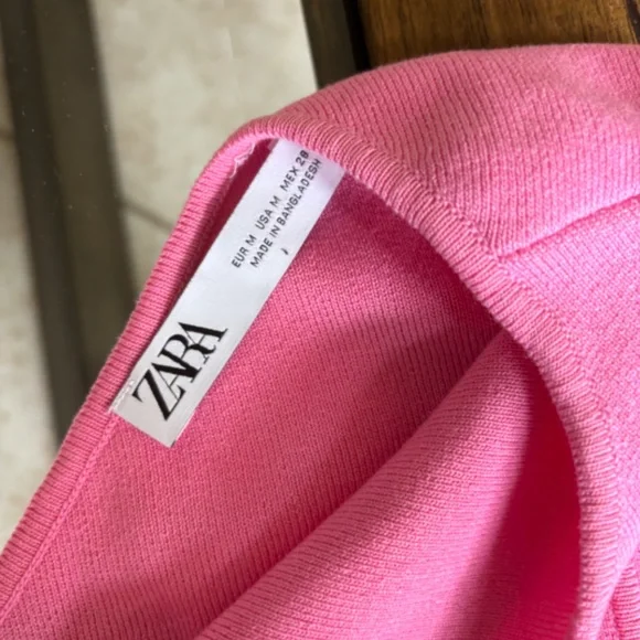 Hot pink crop top - Picture 3 of 4